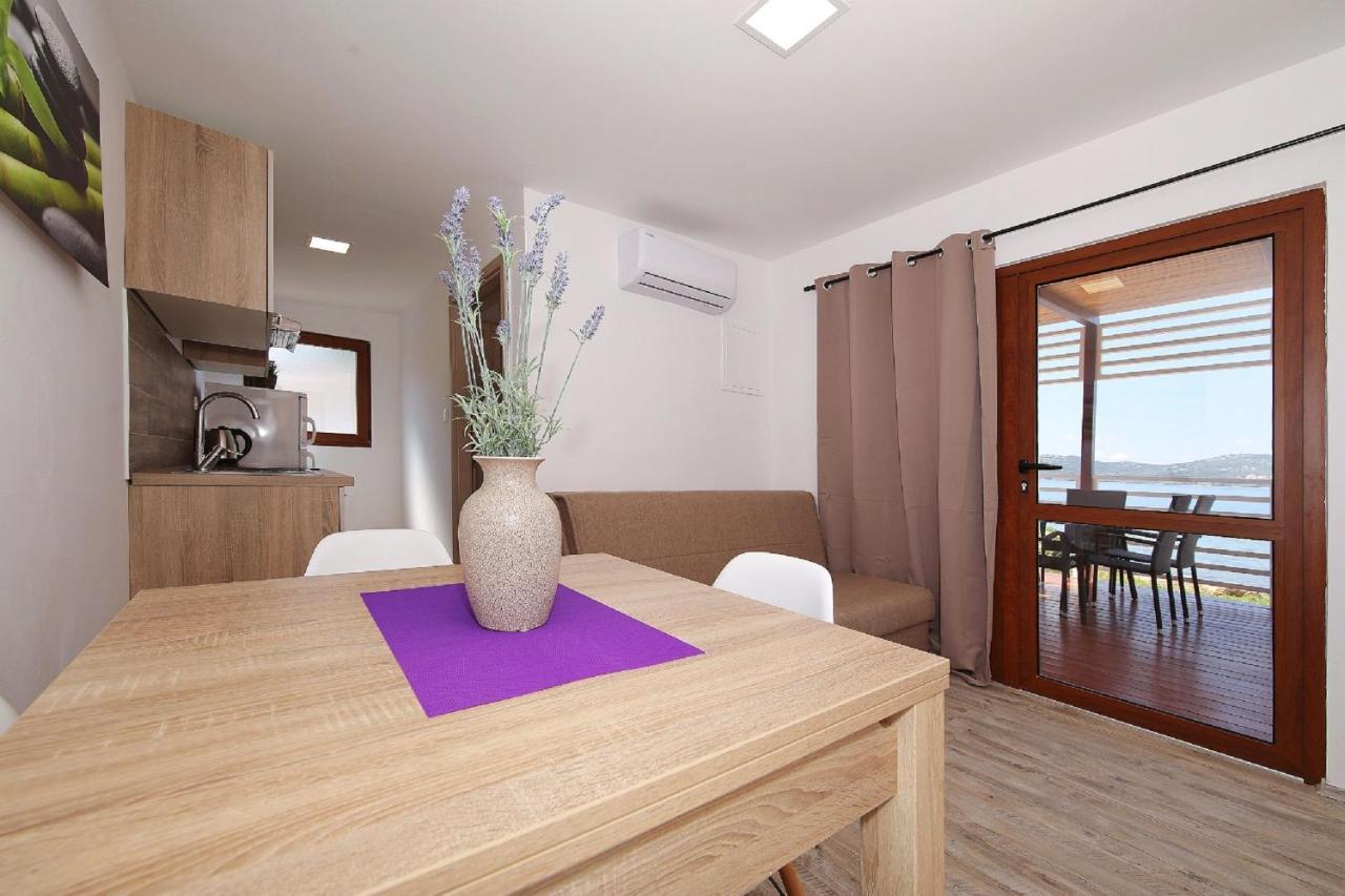 Mobile Home Plumeria 1 Biograd na Moru Kültér fotó