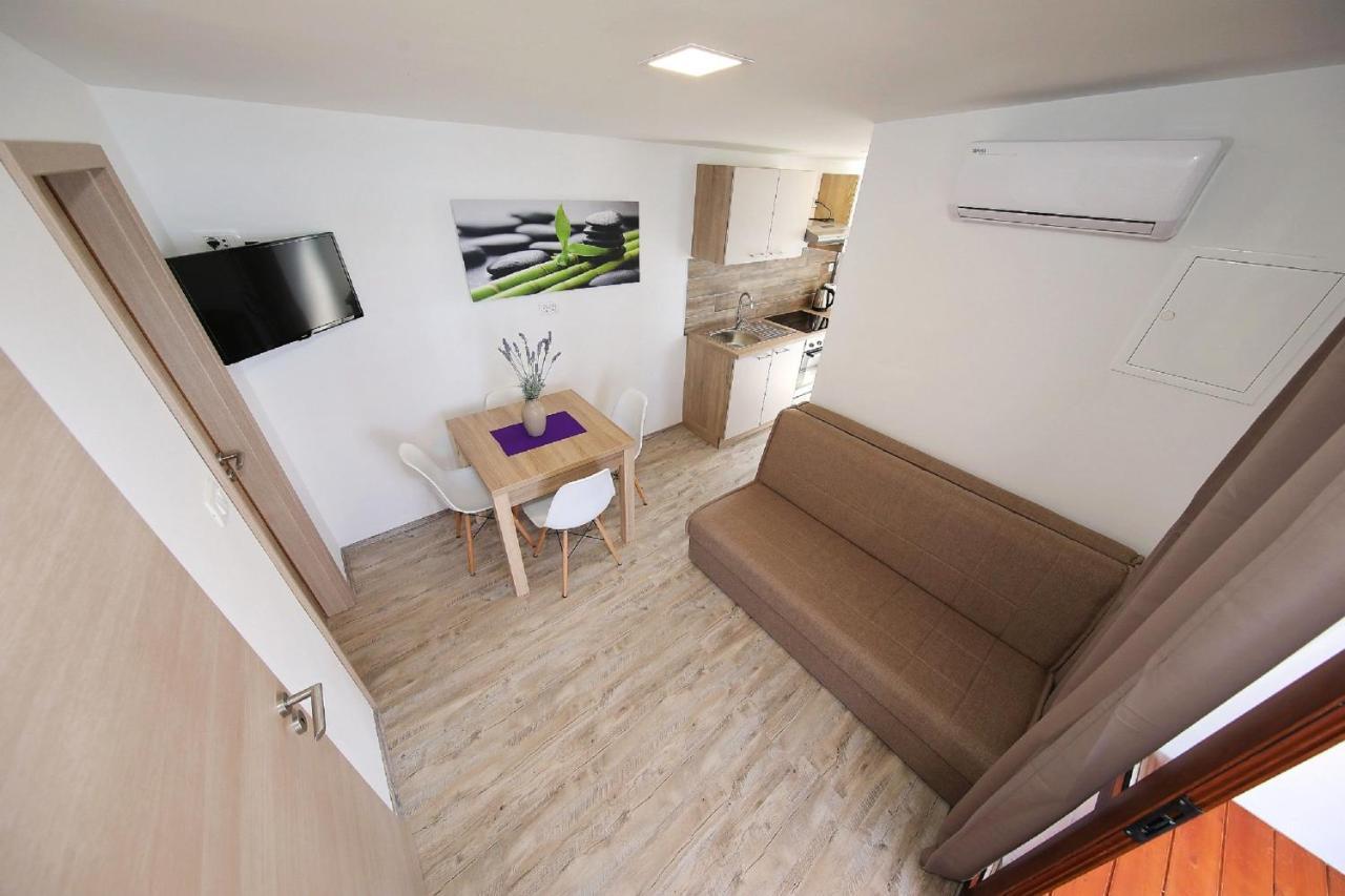 Mobile Home Plumeria 1 Biograd na Moru Kültér fotó
